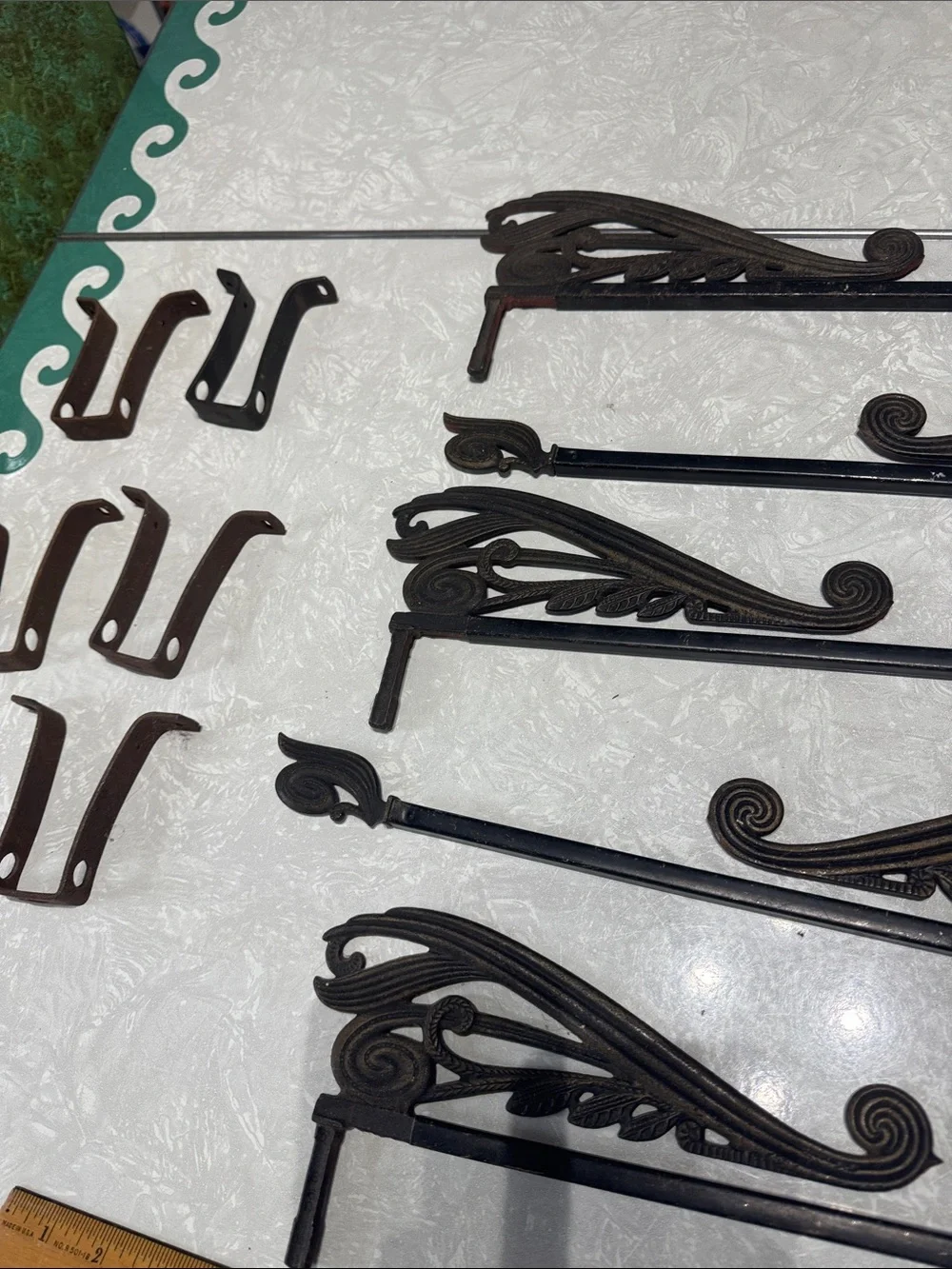 Set 5 ANTIQUE expanding swing arm curtain rods- Art deco style with mounts